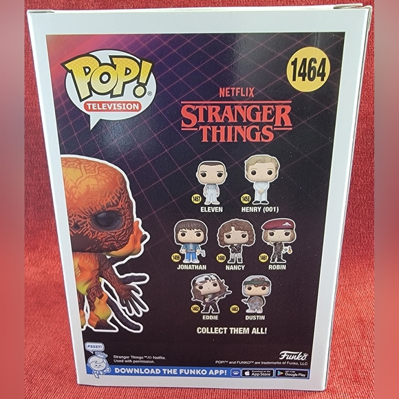 Vecna hit topic exclusive funko # 1464 (nib) with pop protector - Picture 9 of 9